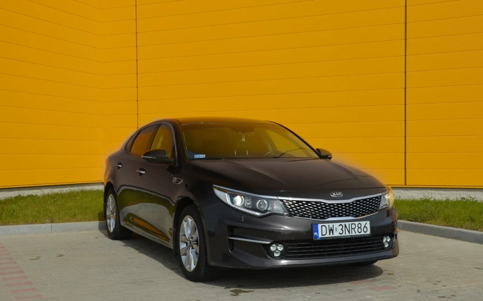 Kia Optima cena 54900 przebieg: 205520, rok produkcji 2015 z Wrocław małe 631